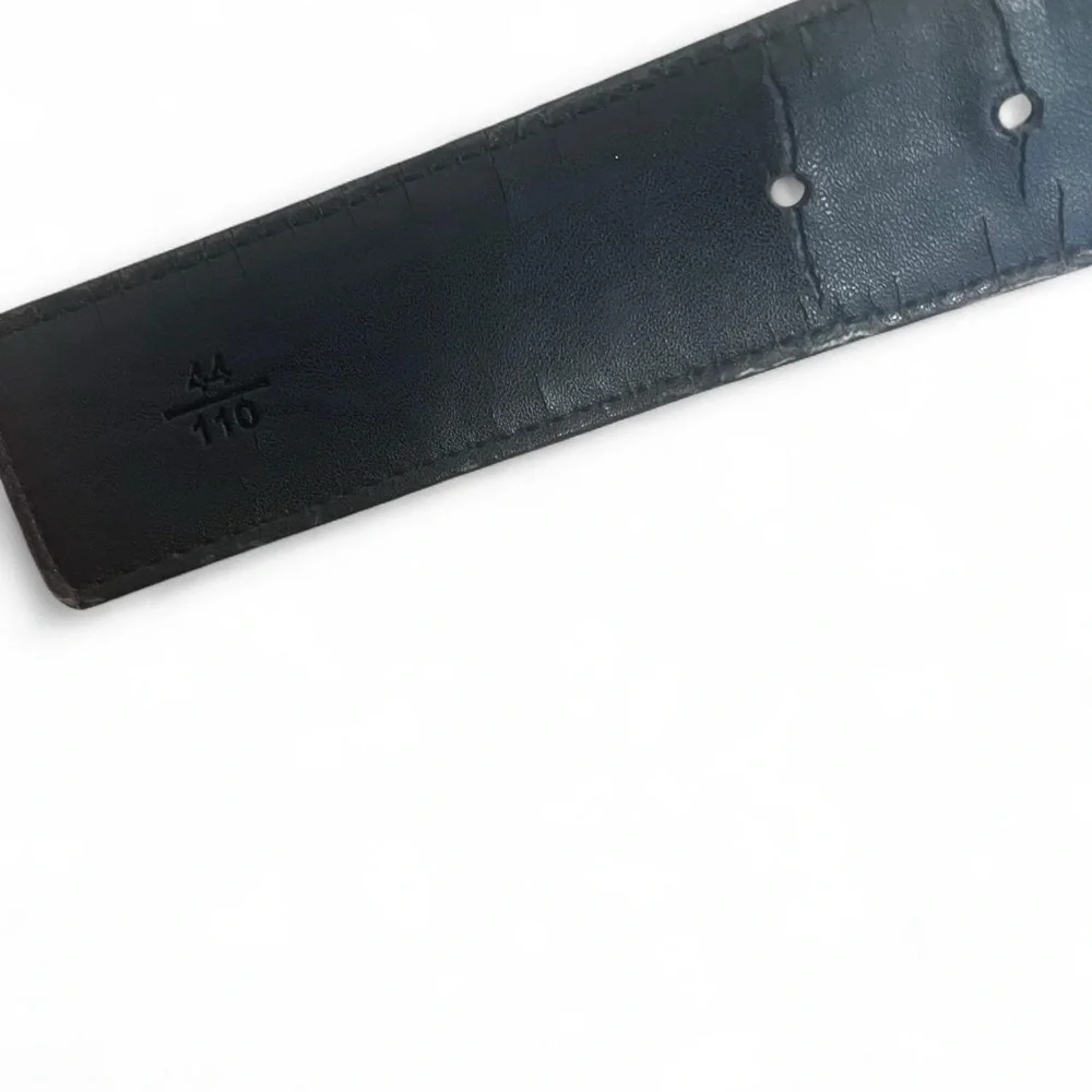 Louis Vuitton Black Belt with Gold Buckle - Picture 5 of 7